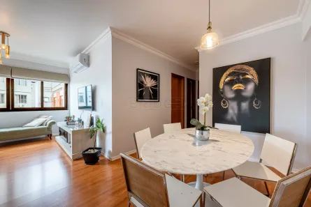 Apartamento com 2 Quartos à venda, 71m² no Moinhos de Vento, Porto Alegre