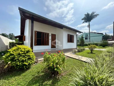 Casa com 2 Quartos à venda, 127m² no Arroio Grande, Santa Cruz do Sul