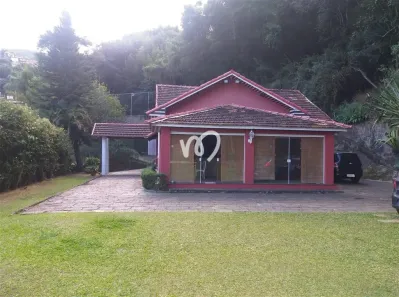 Casa com 5 Quartos à venda, 2000m² no Corrêas, Petrópolis