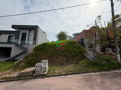 Lote/Terreno à venda, 515m² no Picollo Villaggio, Louveira
