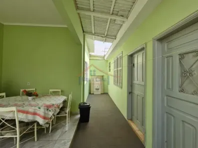 Casa com 4 Quartos à venda, 194m² no Vila Tibério, Ribeirão Preto