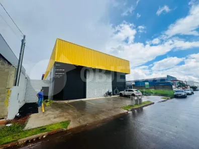 Galpão/Depósito/Armazém para alugar, 674m² no Loteamento Centro Empresarial Leste III, Uberlândia