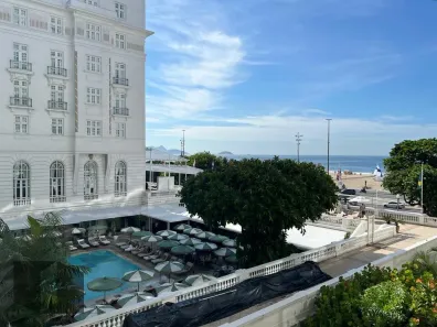 Apartamento com 3 Quartos para alugar, 300m² no Copacabana, Rio de Janeiro