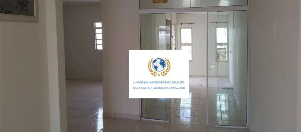 Casa com 3 Quartos à venda, 200m² no Jardim García, Campinas