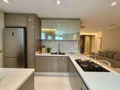 Apartamento com 2 Quartos à venda, 70m² no Jurerê, Florianópolis