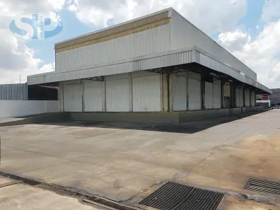 Galpão/Depósito/Armazém para alugar, 1710m² no Parque Santo Agostinho, Guarulhos