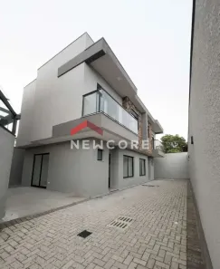 Sobrado com 3 Quartos à venda, 99m² no Alto Boqueirão, Curitiba