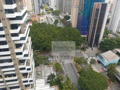 Apartamento com 1 Quarto para alugar, 69m² no Moema, São Paulo