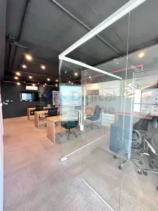Sala Comercial para alugar, 100m² no Green Valley Alphaville, Barueri
