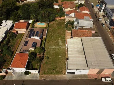 Lote/Terreno à venda, 644m² no Vila Moreira, Botucatu