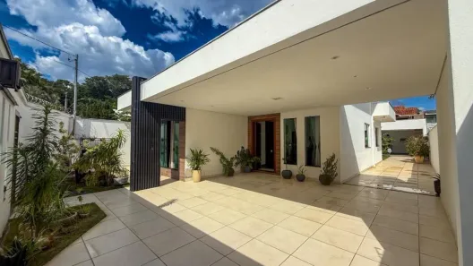 Casa com 3 Quartos à venda, 211m² no Ingá Alto, Betim
