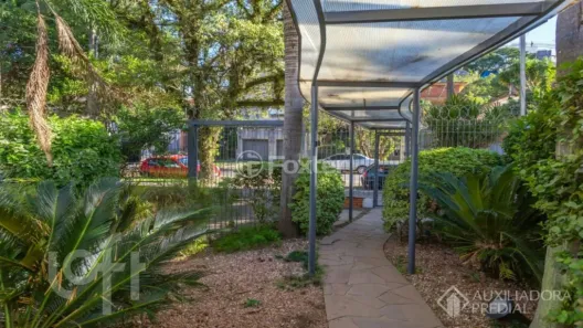 Casa com 3 Quartos à venda, 300m² no Petrópolis, Porto Alegre
