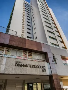 Apartamento com 3 Quartos para alugar, 79m² no Zona 01, Maringá