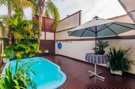 Casa com 4 Quartos à venda, 145m² no Hípica, Porto Alegre