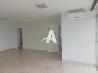Apartamento com 4 Quartos para alugar, 165m² no Osvaldo Rezende, Uberlândia