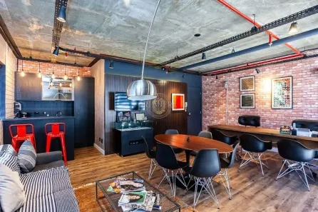 Sala Comercial à venda, 96m² no Água Verde, Curitiba