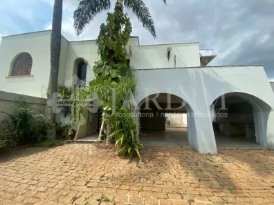 Sobrado com 3 Quartos à venda, 381m² no Parque Santa Cecília, Piracicaba