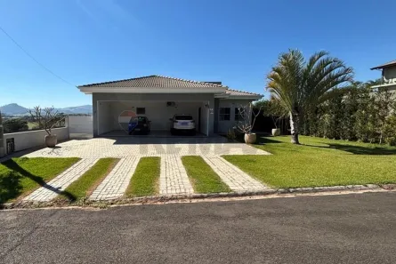 Casa de Condomínio com 3 Quartos à venda, 213m² no Vila Mariana, Morungaba