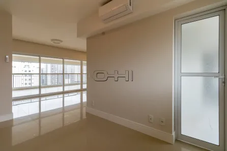 Apartamento com 3 Quartos para alugar, 213m² no Santo Amaro, São Paulo