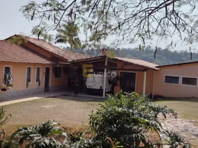 Fazenda/Sítio com 8 Quartos à venda, 445m² no Centro, Vinhedo