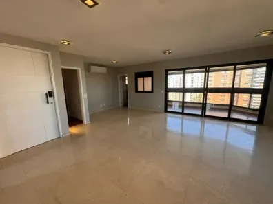 Apartamento com 3 Quartos para alugar, 240m² no Paraíso do Morumbi, São Paulo