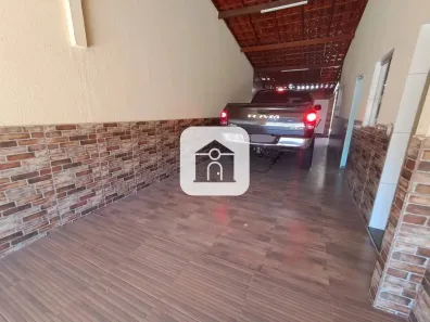 Casa com 4 Quartos à venda, 200m² no Guarani, Uberlândia
