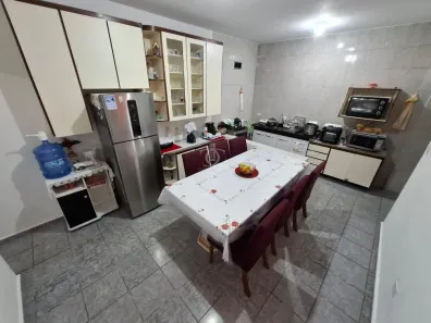 Sobrado com 4 Quartos à venda, 130m² no Jardim Luzitano, Mauá
