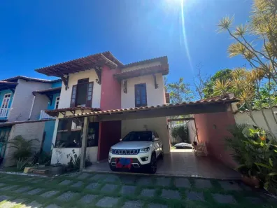 Casa de Condomínio com 4 Quartos à venda, 176m² no Palmeiras, Cabo Frio
