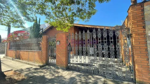 Casa com 3 Quartos à venda, 274m² no Jardim das Samambaias, Jundiaí
