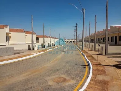 Casa com 2 Quartos à venda, 52m² no Residencial Parque dos Pássaros, Franca