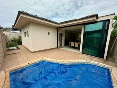 Casa de Condomínio com 3 Quartos à venda, 230m² no Jardins Madri, Goiânia