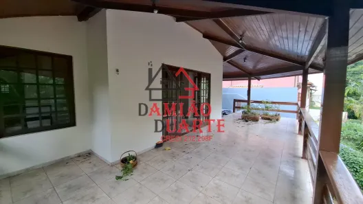 Casa de Condomínio com 3 Quartos para alugar, 390m² no Jardim Atalaia, Cotia