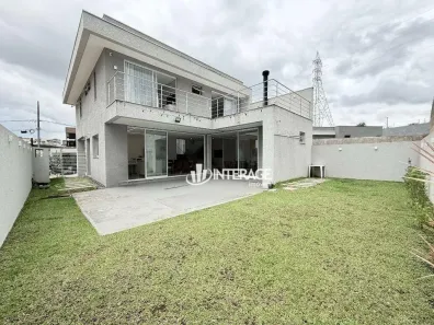 Casa de Condomínio com 3 Quartos à venda, 210m² no Tanguá, Almirante Tamandaré