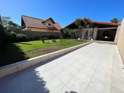 Casa com 4 Quartos à venda, 220m² no Cidade Nova Peruíbe, Peruíbe