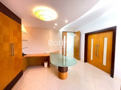 Sala Comercial à venda, 30m² no Centro, Uberlândia