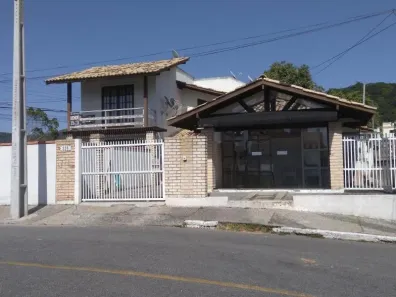 Sobrado com 4 Quartos à venda, 170m² no Ariribá, Balneário Camboriú