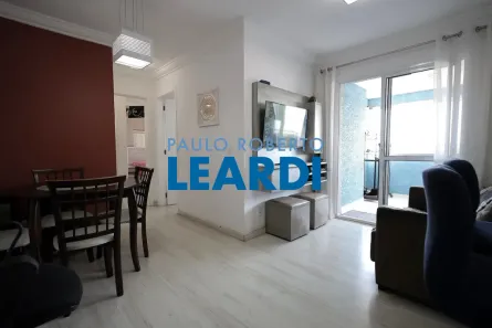 Apartamento com 2 Quartos à venda, 60m² no Vila Valparaíso, Santo André