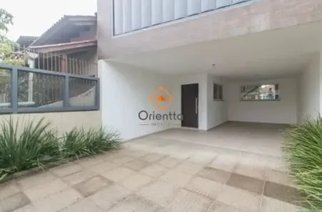 Casa com 3 Quartos à venda, 324m² no Jardim Sabará, Porto Alegre