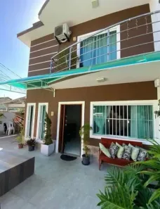 Casa com 4 Quartos à venda, 117m² no Jardim Mariléa, Rio das Ostras