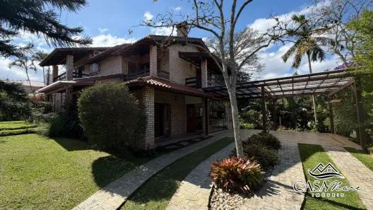 Casa de Condomínio com 4 Quartos à venda, 212m² no Cacupé, Florianópolis