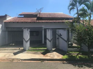 Casa com 3 Quartos à venda, 161m² no Jardim Beltrão, Ibiporã