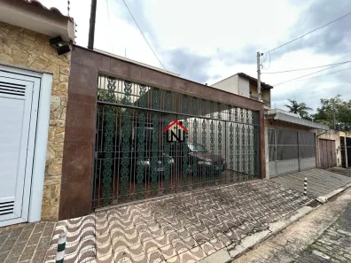 Casa com 3 Quartos à venda, 218m² no Bosque da Saúde, São Paulo