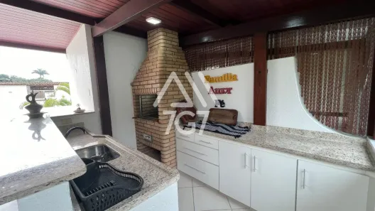 Casa de Condomínio com 3 Quartos à venda, 185m² no Enseada, Guarujá