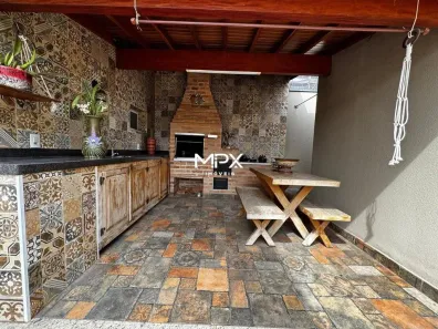 Casa com 3 Quartos à venda, 234m² no Santa Terezinha, Piracicaba