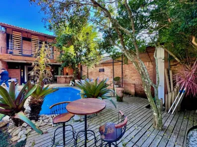 Casa com 5 Quartos para alugar, 340m² no Campeche, Florianópolis