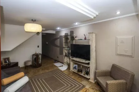 Sobrado com 3 Quartos para alugar, 234m² no Jardim Patente Novo, São Paulo