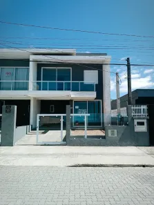 Sobrado com 2 Quartos à venda, 120m² no Capão da Canoa, Capão da Canoa