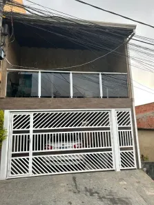 Casa com 5 Quartos à venda, 218m² no Vila Londrina Votupoca, Barueri
