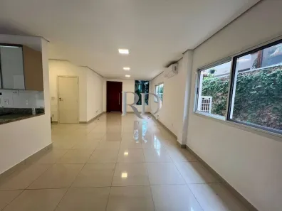 Casa de Condomínio com 4 Quartos para alugar, 220m² no Esperança, Londrina