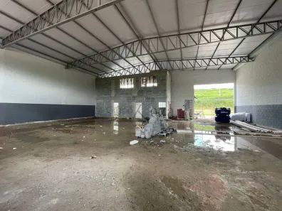 Prédio Comercial para alugar, 500m² no Jardim Califórnia, Jacareí